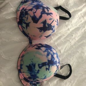 Victoria’s Secret Pink Bra